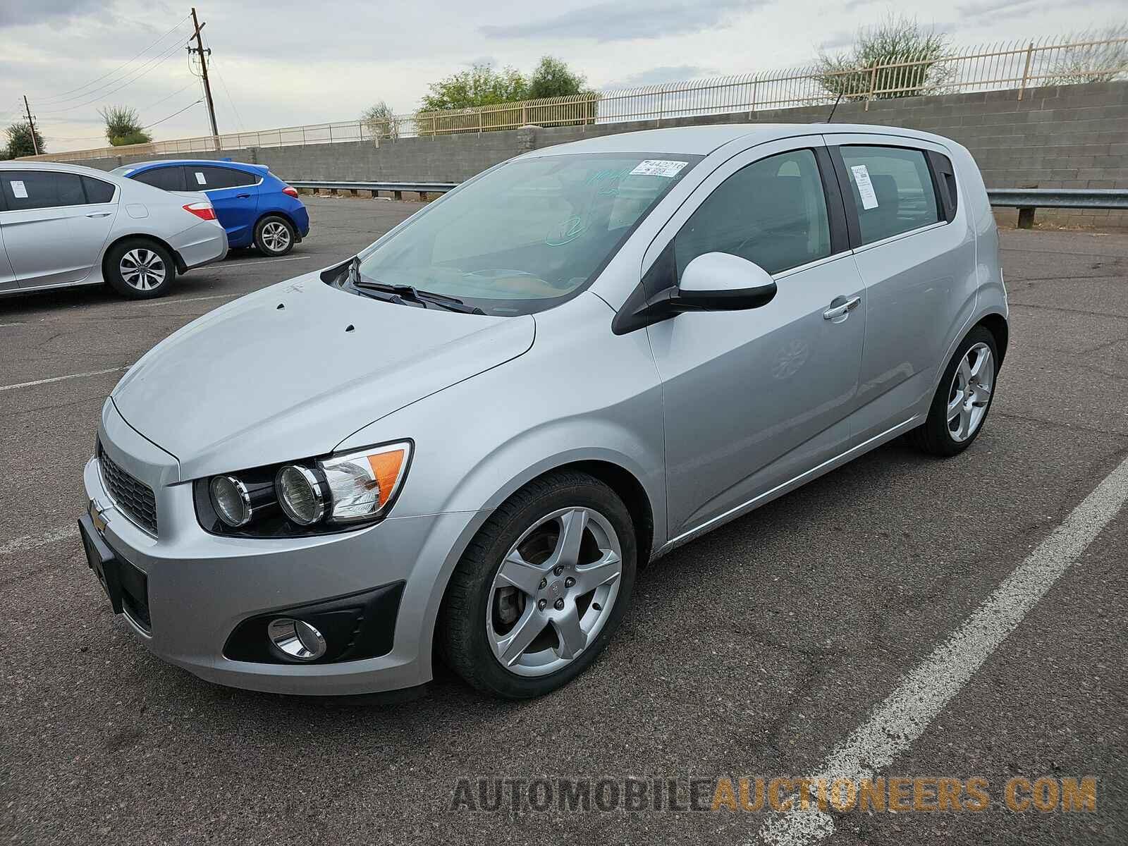 1G1JE6SB5F4119440 Chevrolet Sonic 2015