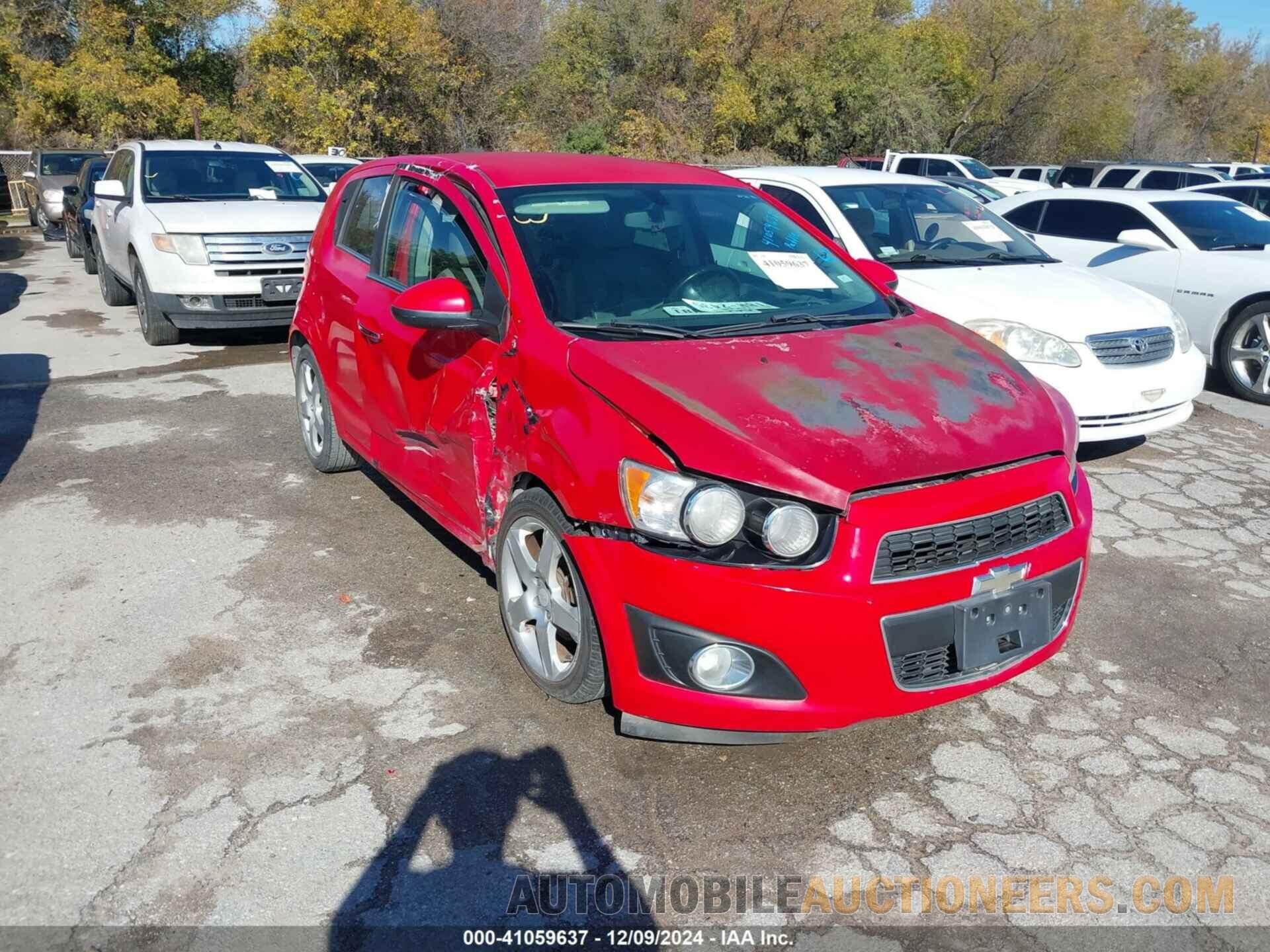 1G1JE6SB6F4105997 CHEVROLET SONIC 2015