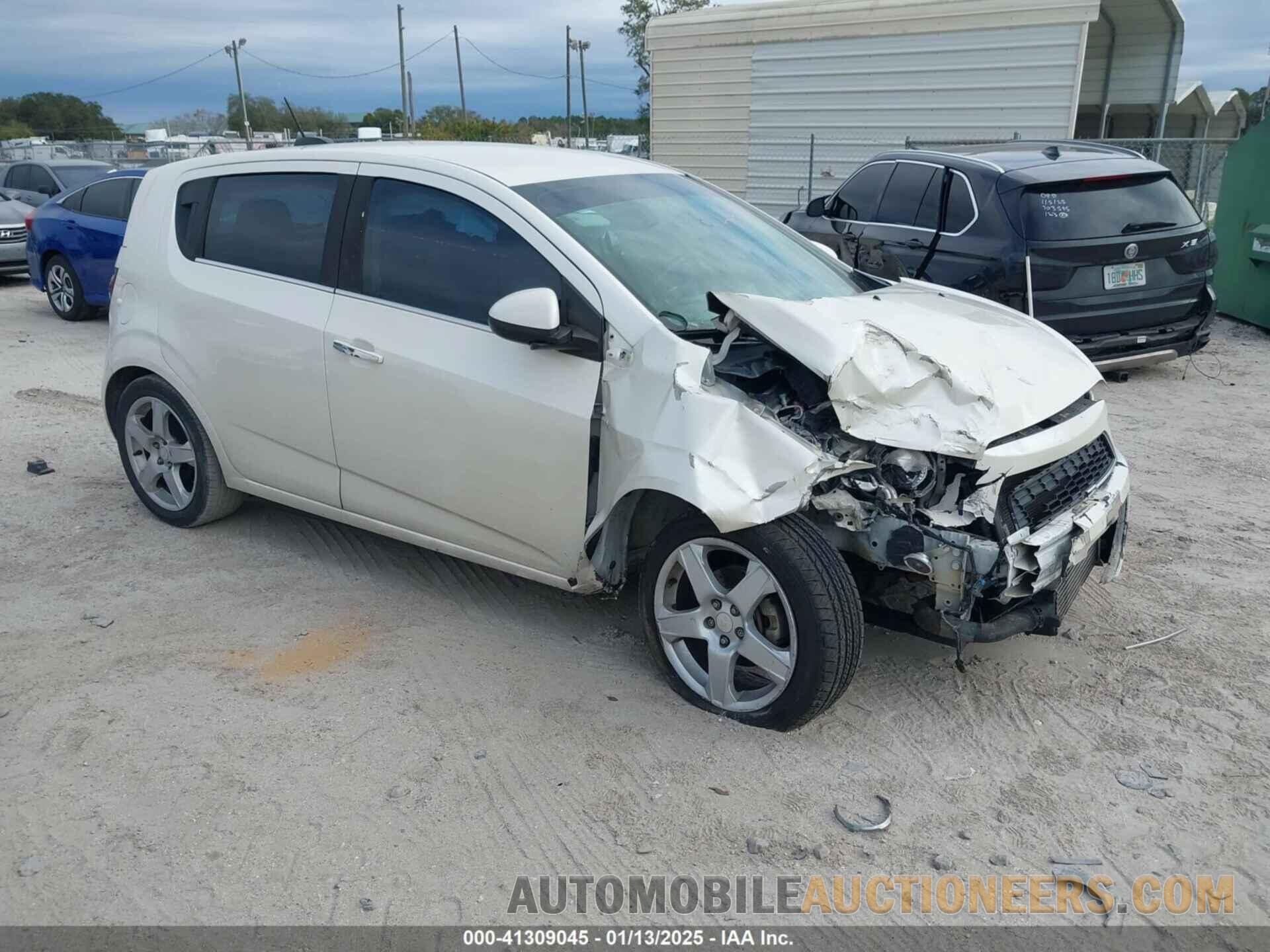 1G1JE6SB6F4194597 CHEVROLET SONIC 2015