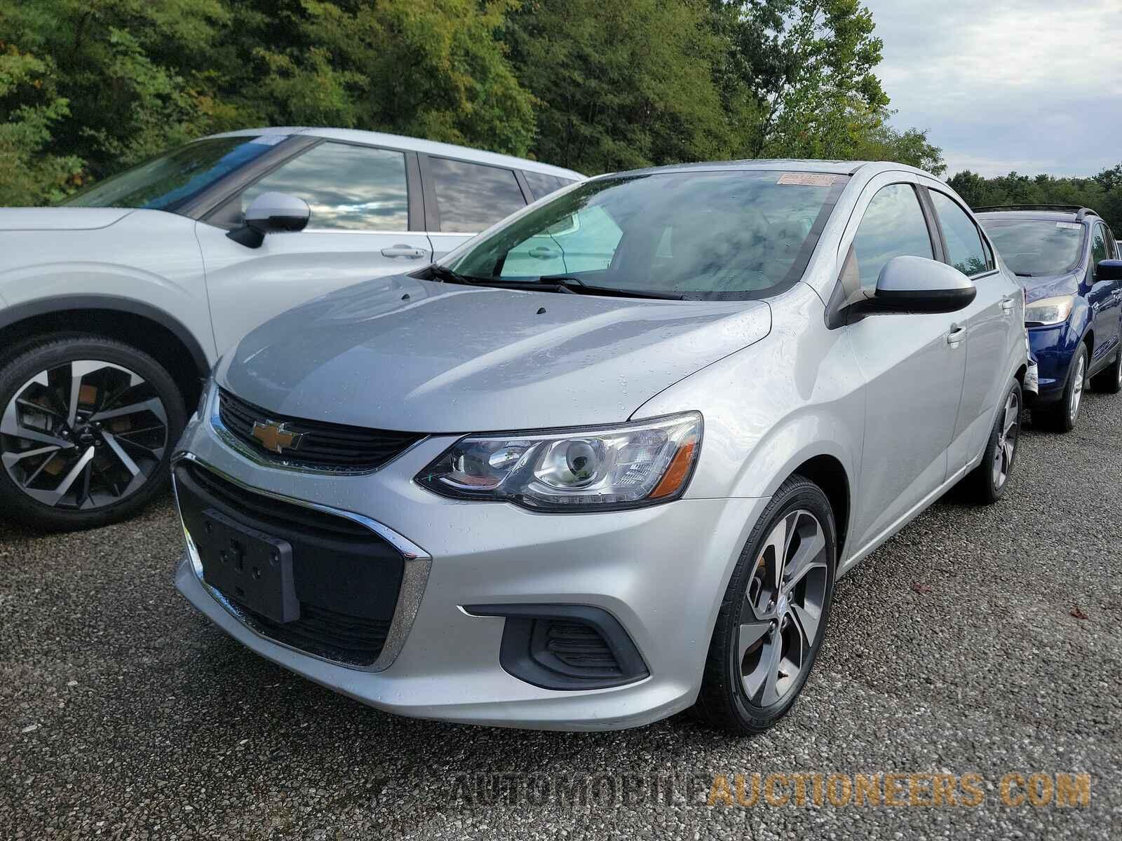 1G1JF5SB1K4127049 Chevrolet Sonic 2019