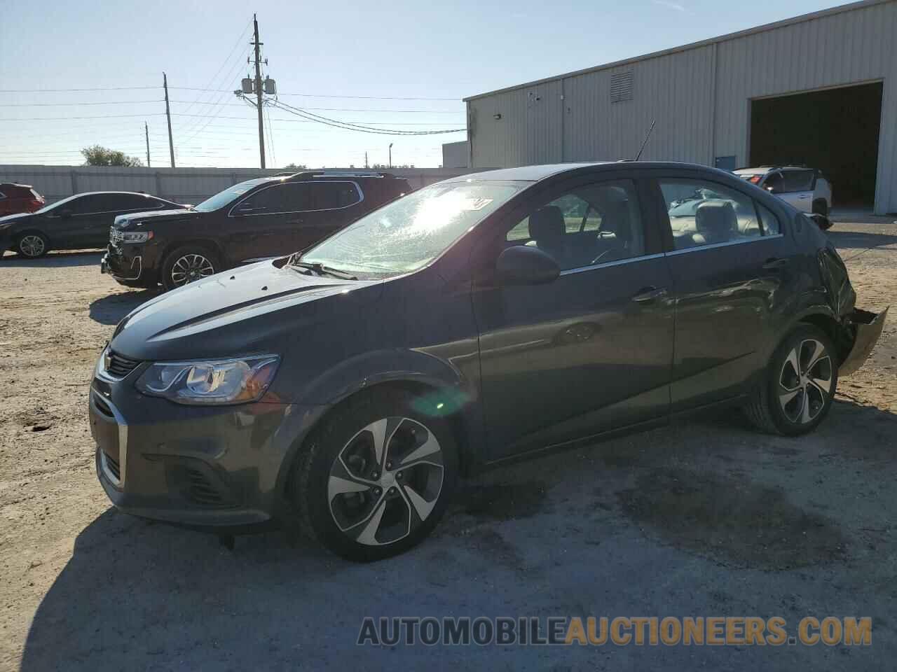 1G1JF5SB2L4114392 CHEVROLET SONIC 2020