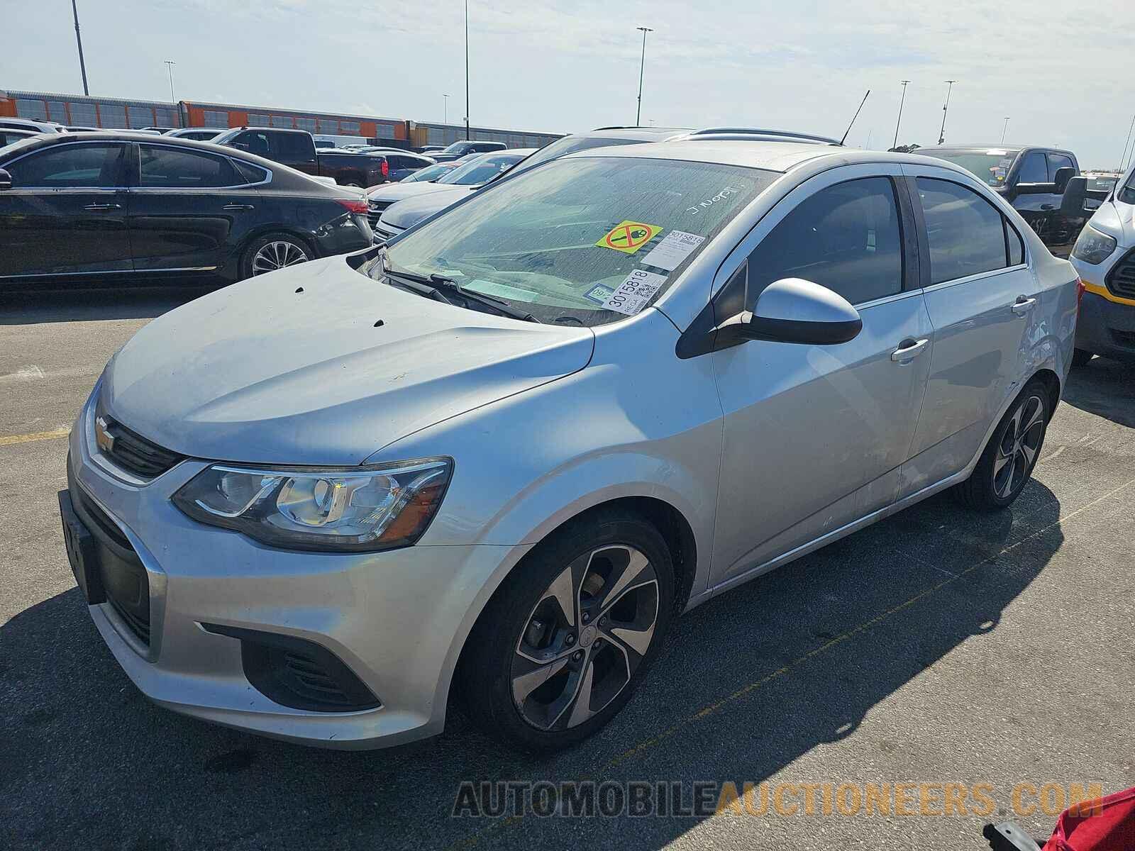 1G1JF5SB5J4138957 Chevrolet Sonic 2018