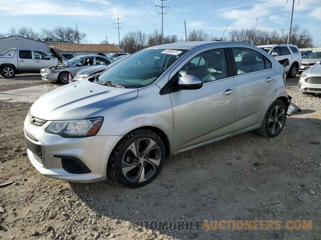 1G1JF5SB6K4123692 CHEVROLET SONIC 2019