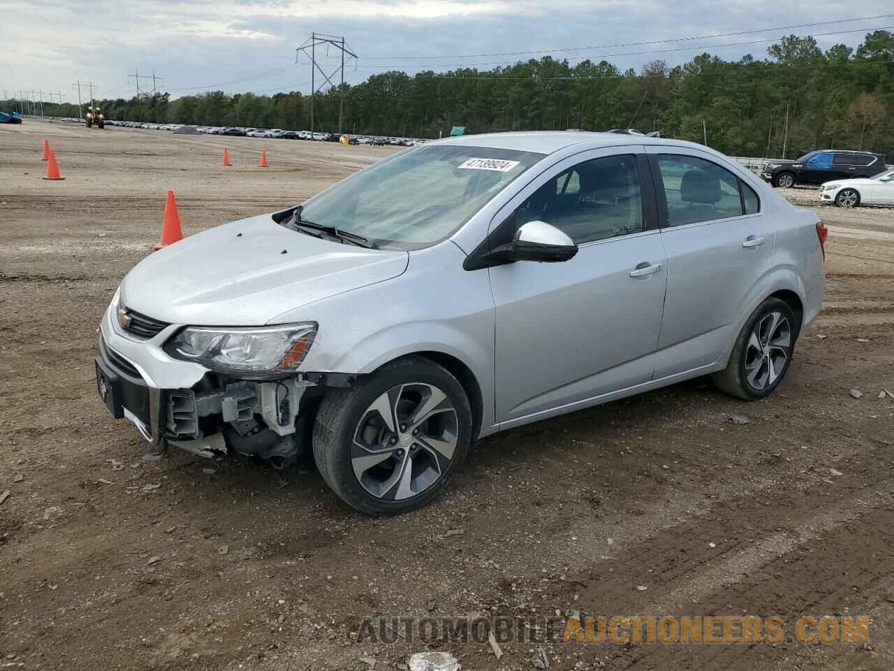 1G1JF5SB9L4113935 CHEVROLET SONIC 2020