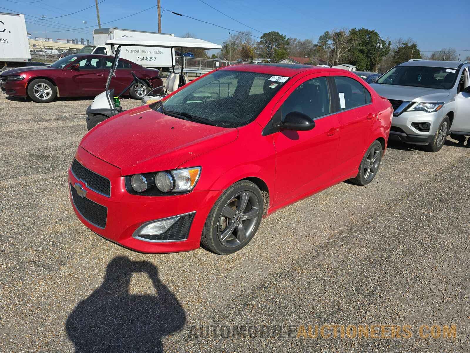 1G1JG5SB2G4165264 Chevrolet Sonic 2016