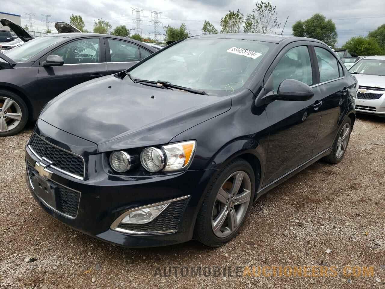 1G1JG5SB7F4175707 CHEVROLET SONIC 2015