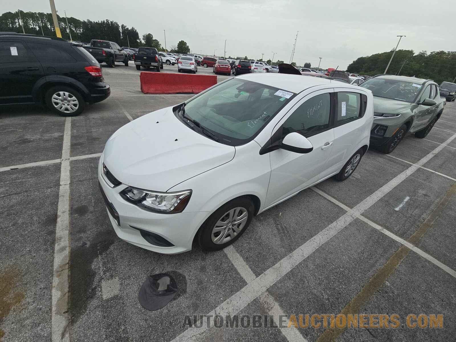 1G1JG6SB1K4111632 Chevrolet Sonic 2019