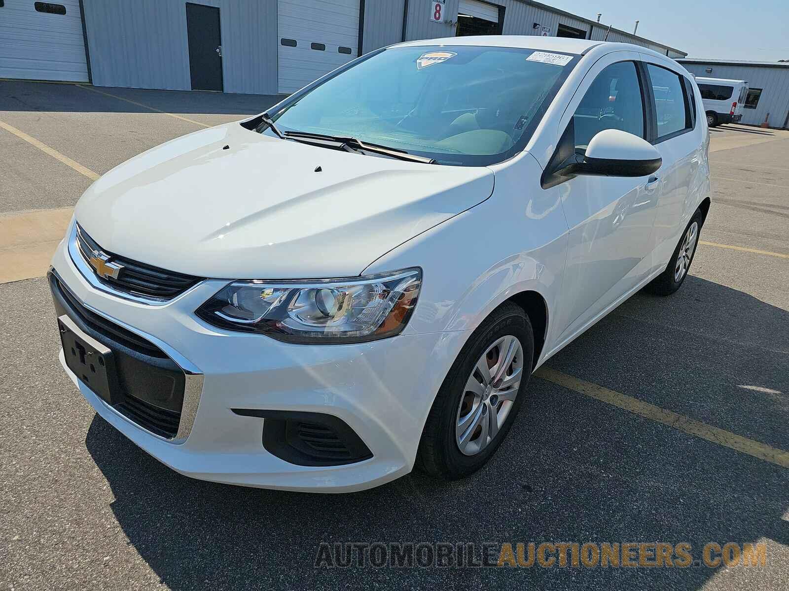 1G1JG6SB4K4140736 Chevrolet Sonic 2019