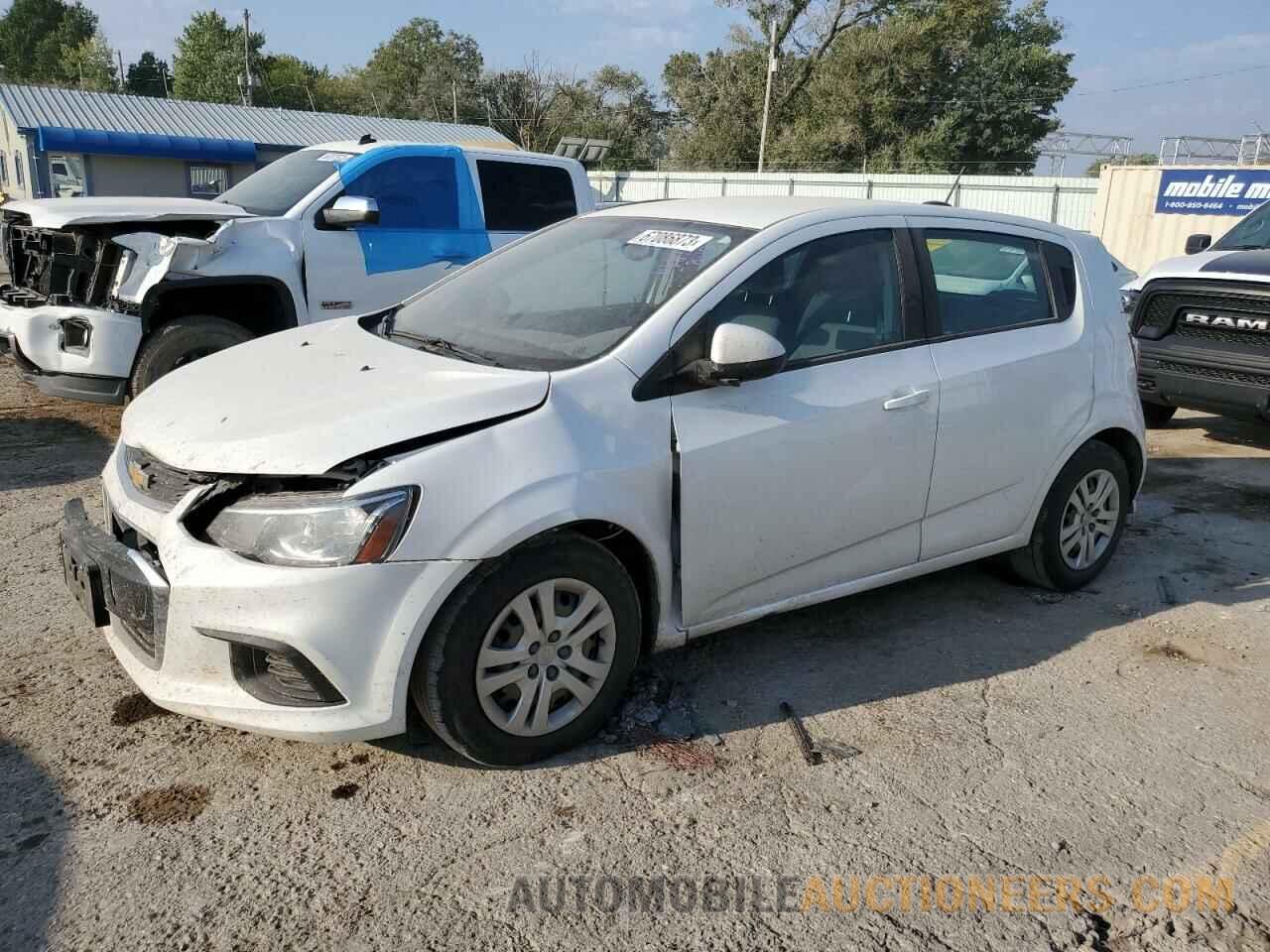 1G1JG6SB6K4134260 CHEVROLET SONIC 2019