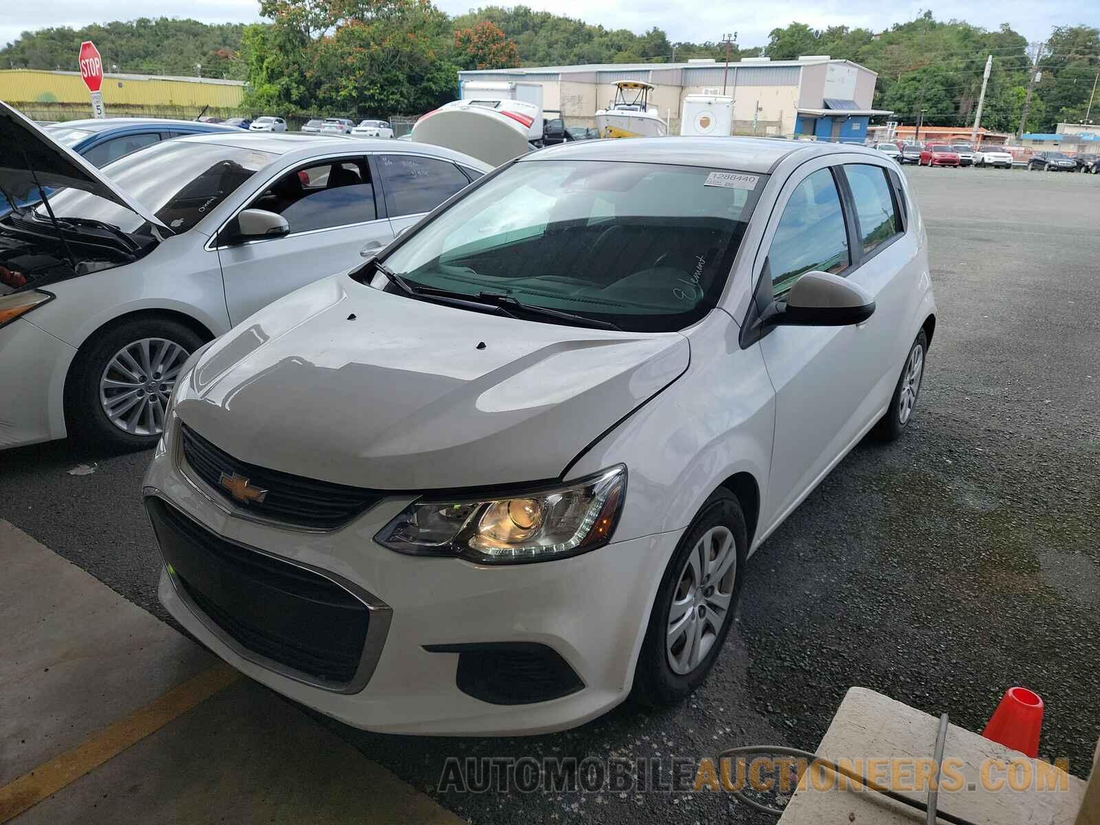 1G1JG6SB8K4112308 Chevrolet Sonic 2019