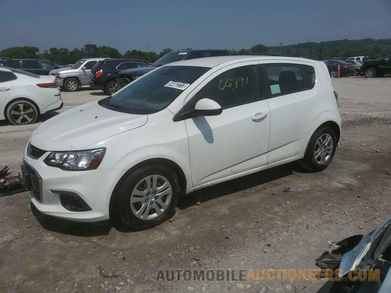 1G1JG6SBXL4124476 CHEVROLET SONIC 2020