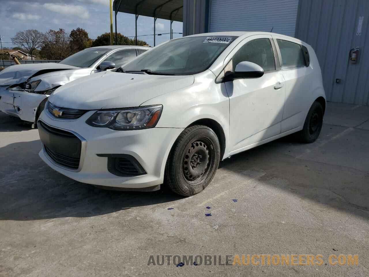 1G1JG6SH1J4105316 CHEVROLET SONIC 2018