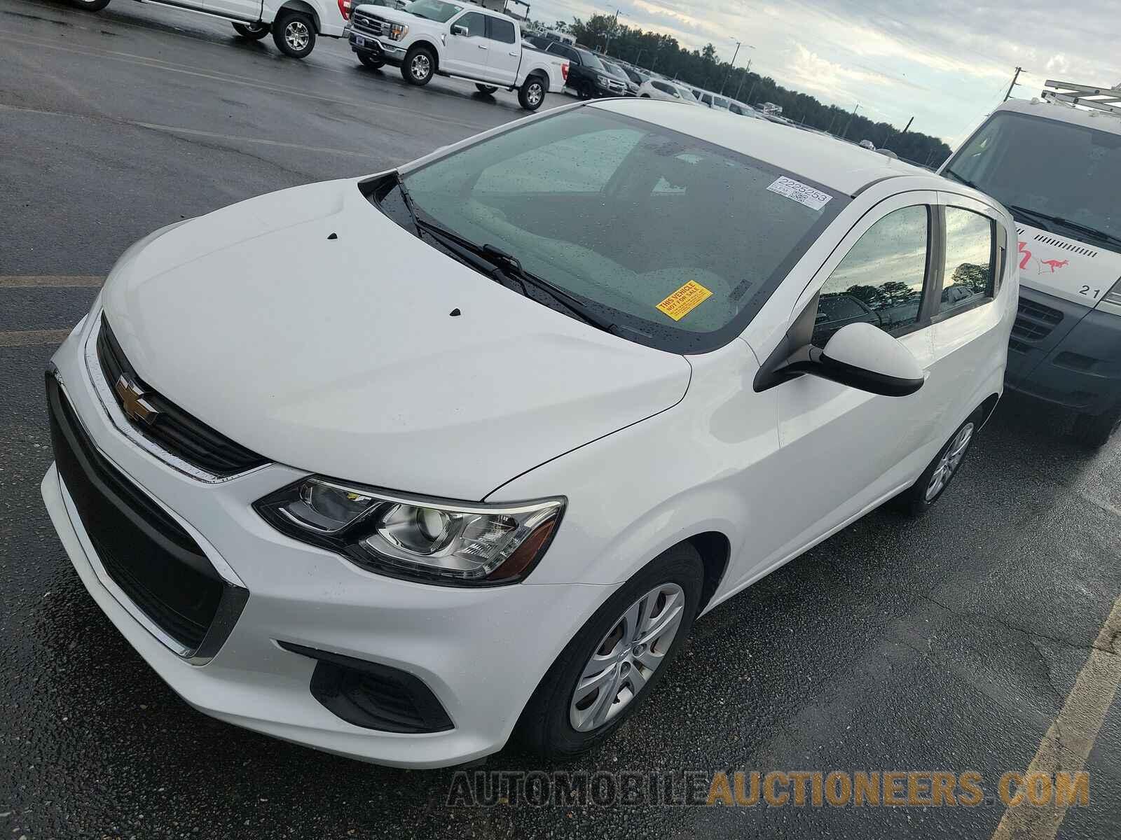 1G1JG6SH4H4174964 Chevrolet Sonic 2017