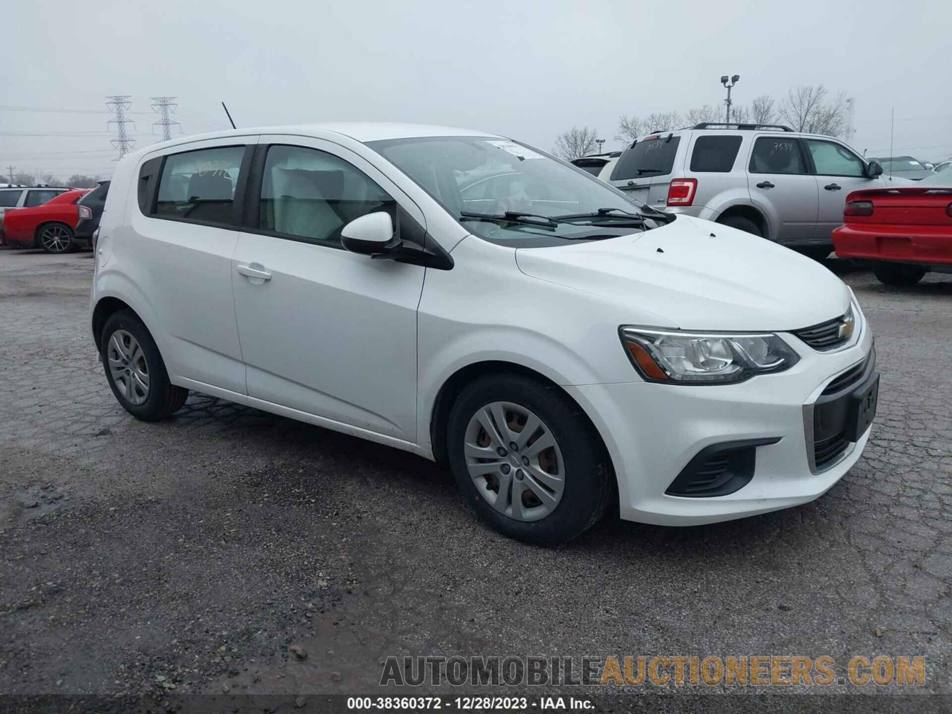 1G1JG6SH5J4106999 CHEVROLET SONIC 2018