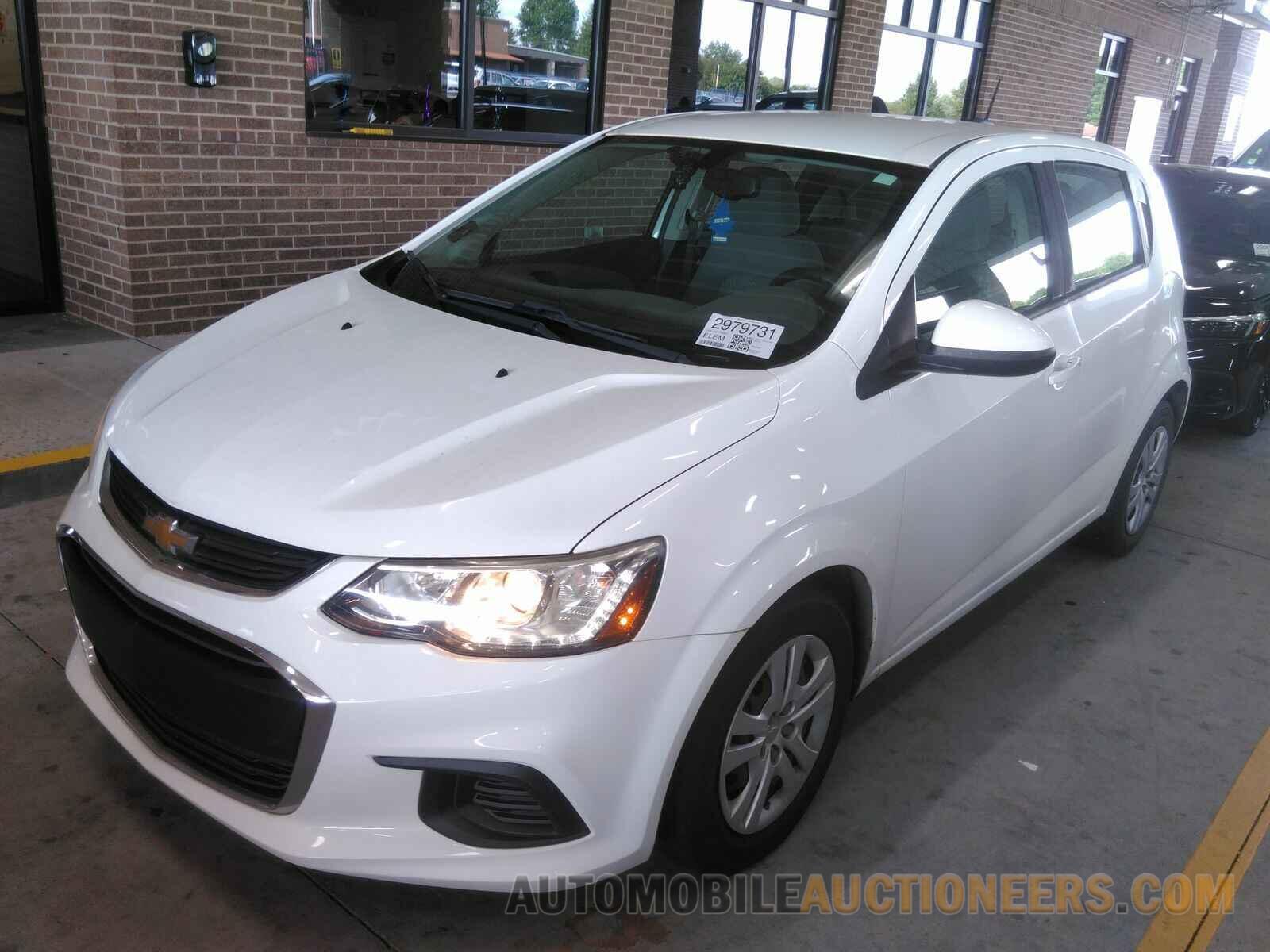 1G1JG6SH7H4174327 Chevrolet Sonic 2017