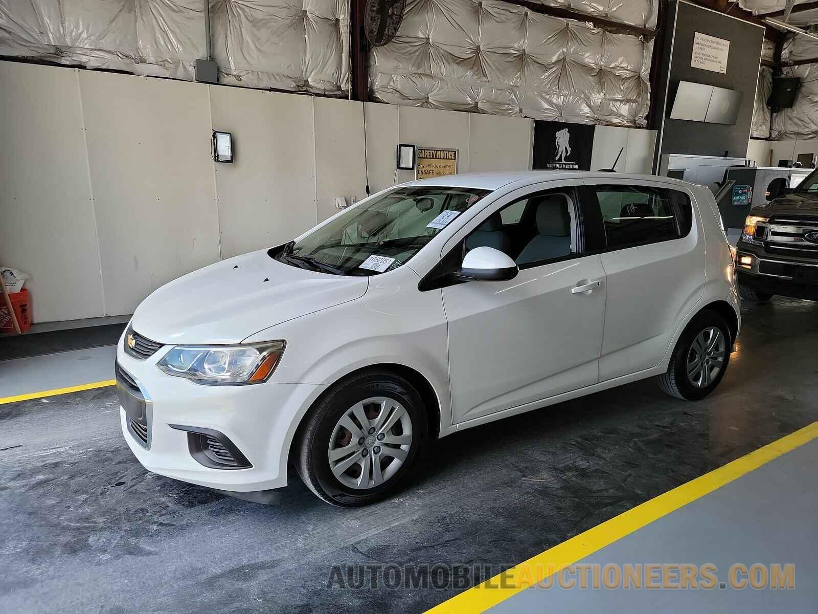 1G1JG6SH8H4174594 Chevrolet Sonic 2017