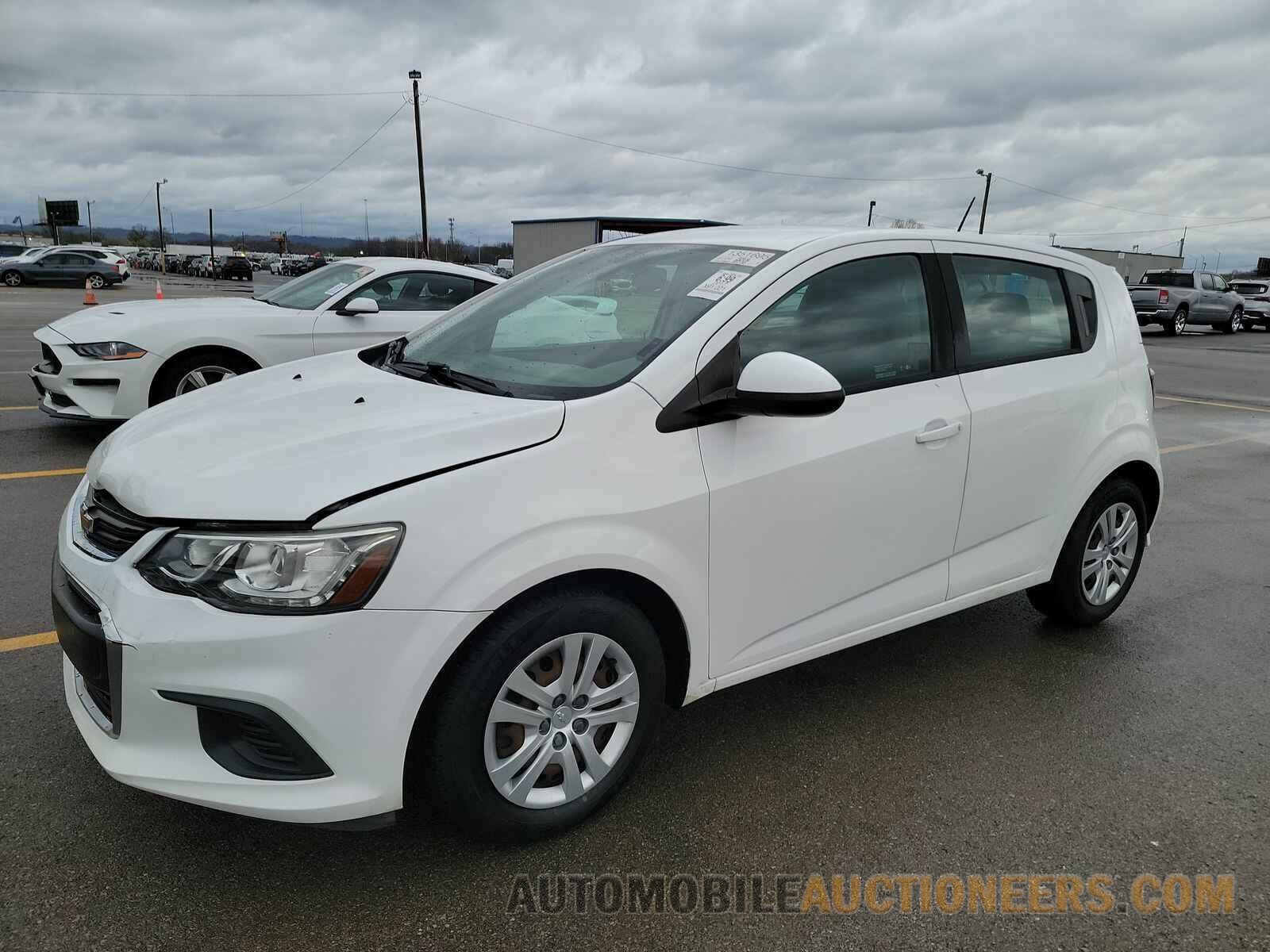 1G1JG6SH9H4174281 Chevrolet Sonic 2017