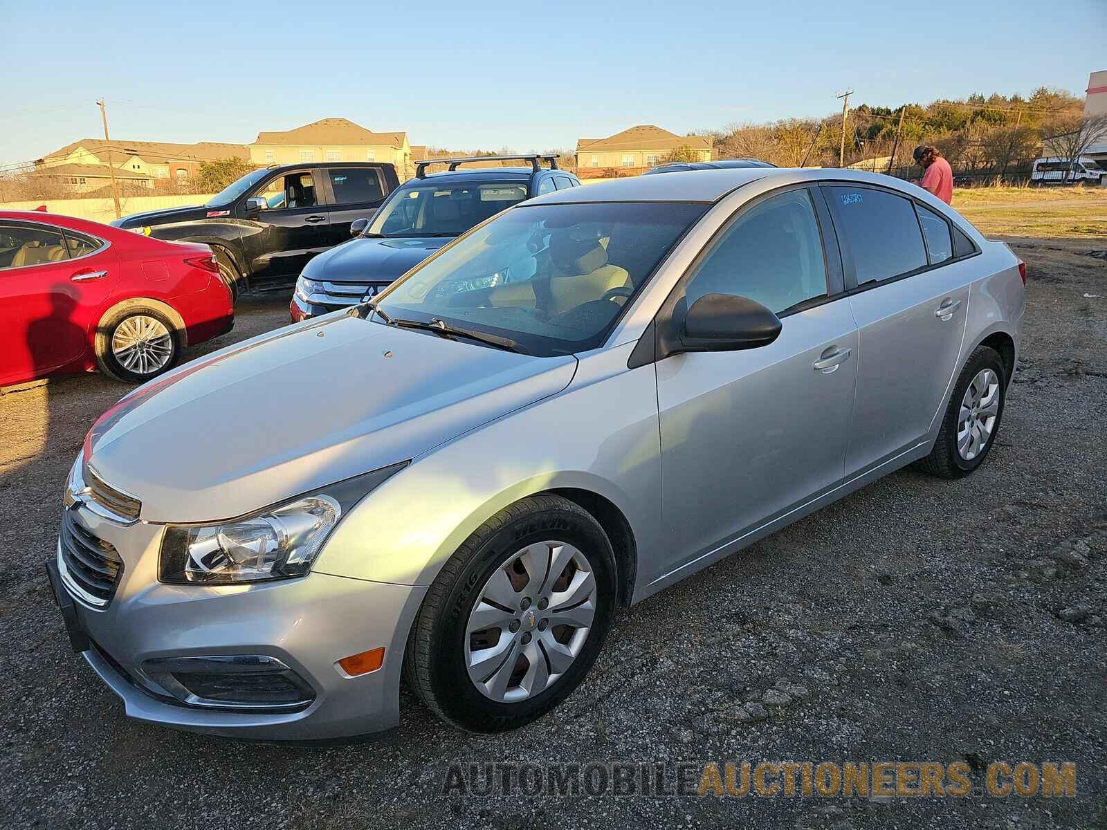 1G1PA5SG0F7258689 Chevrolet Cruze 2015