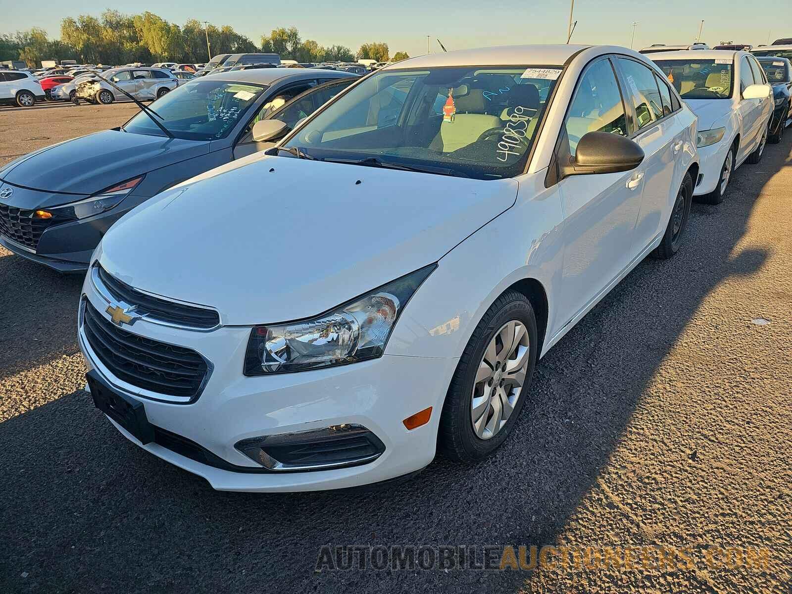 1G1PA5SG1F7300352 Chevrolet Cruze 2015