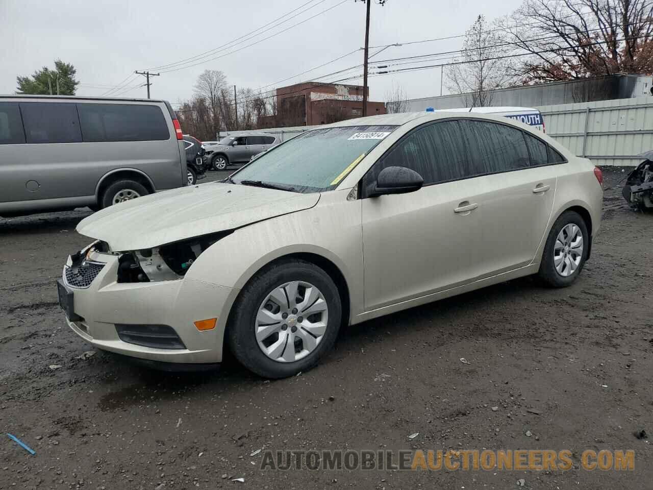 1G1PA5SG4E7192646 CHEVROLET CRUZE 2014