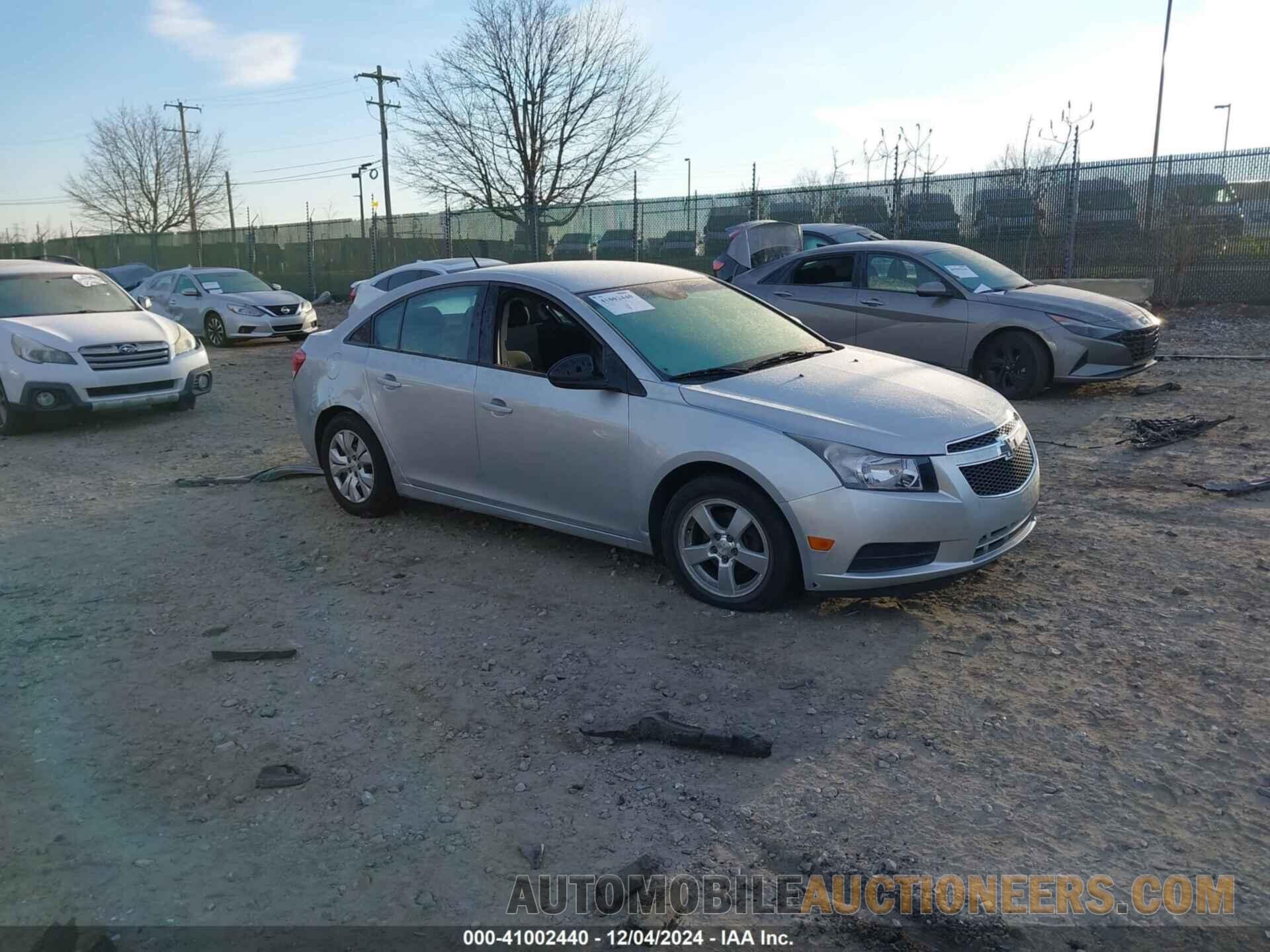 1G1PA5SGXE7469283 CHEVROLET CRUZE 2014