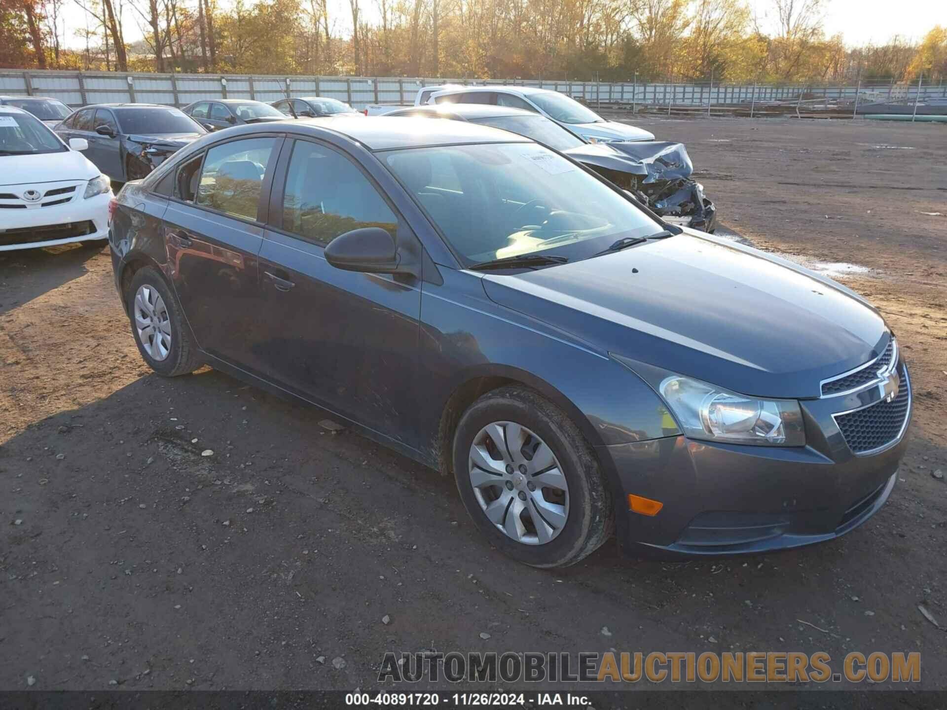 1G1PA5SH1D7128829 CHEVROLET CRUZE 2013