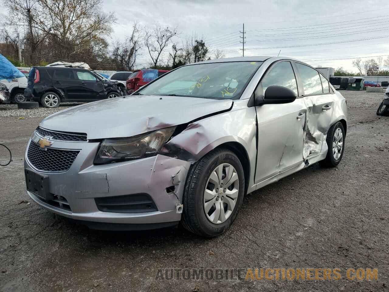 1G1PA5SH3E7449028 CHEVROLET CRUZE 2014