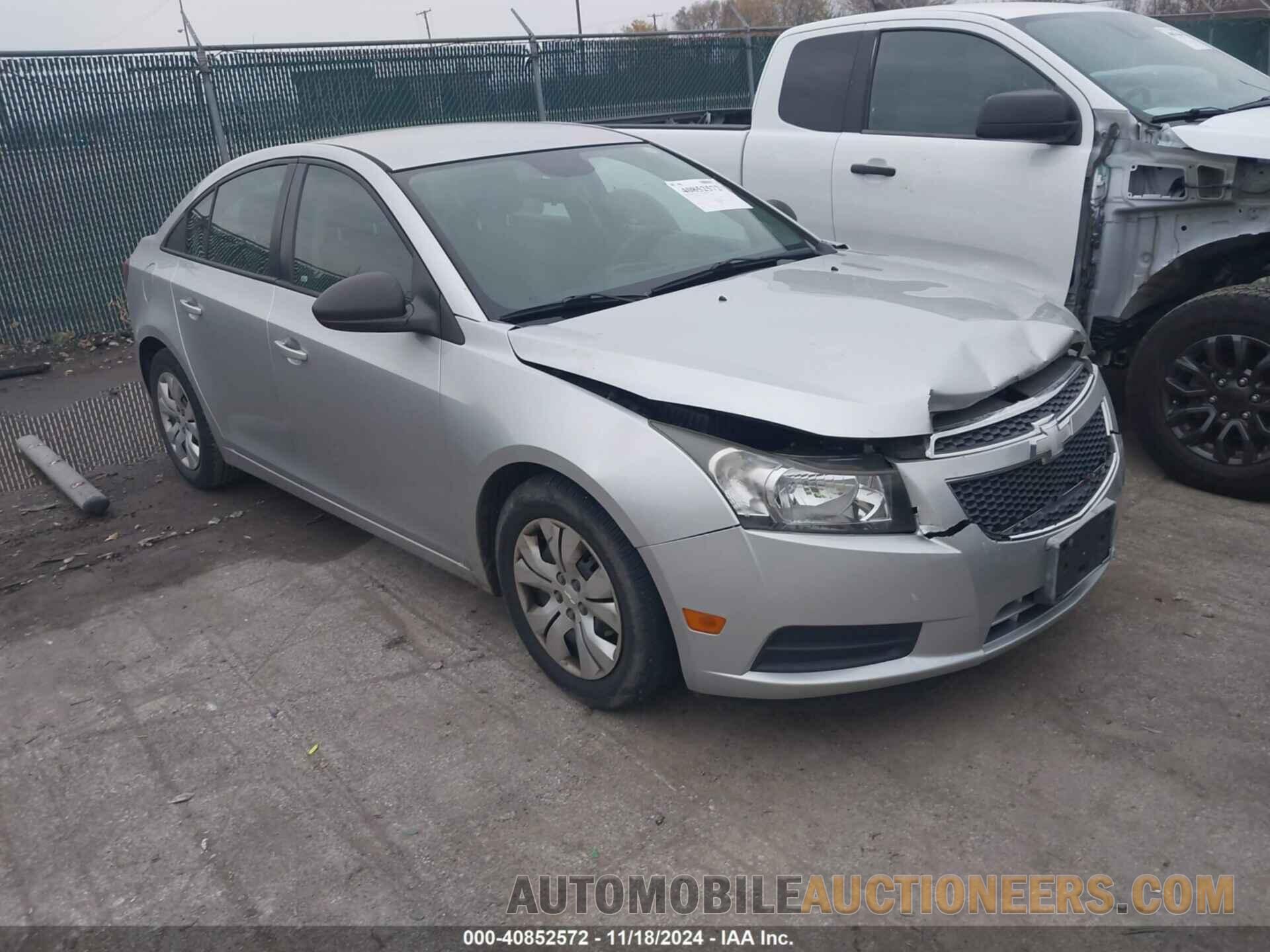 1G1PA5SH8D7114264 CHEVROLET CRUZE 2013