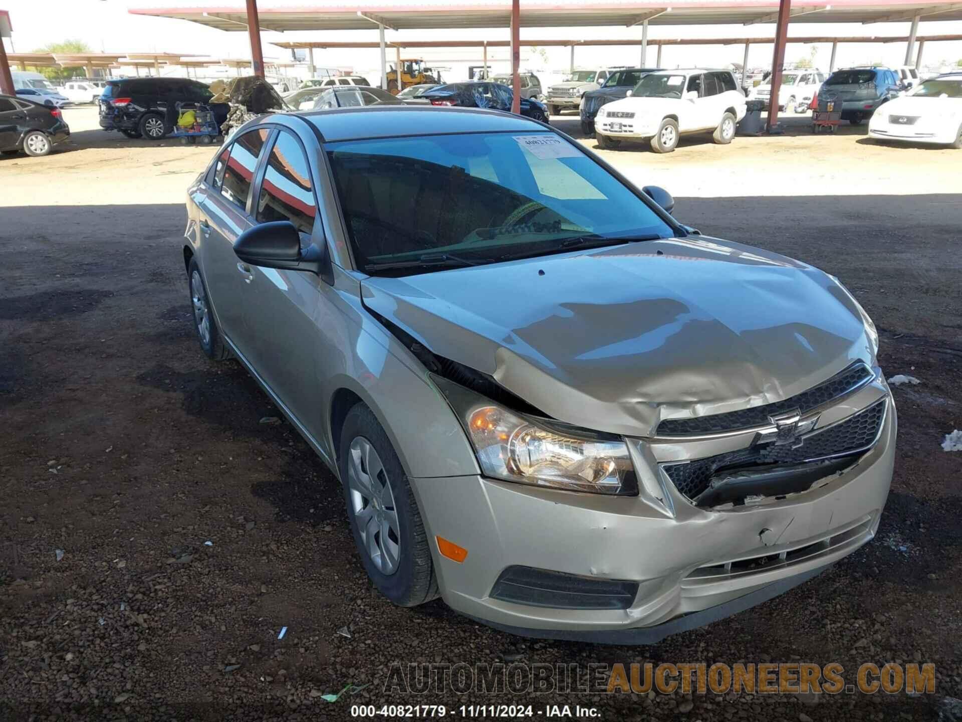 1G1PA5SHXD7293584 CHEVROLET CRUZE 2013