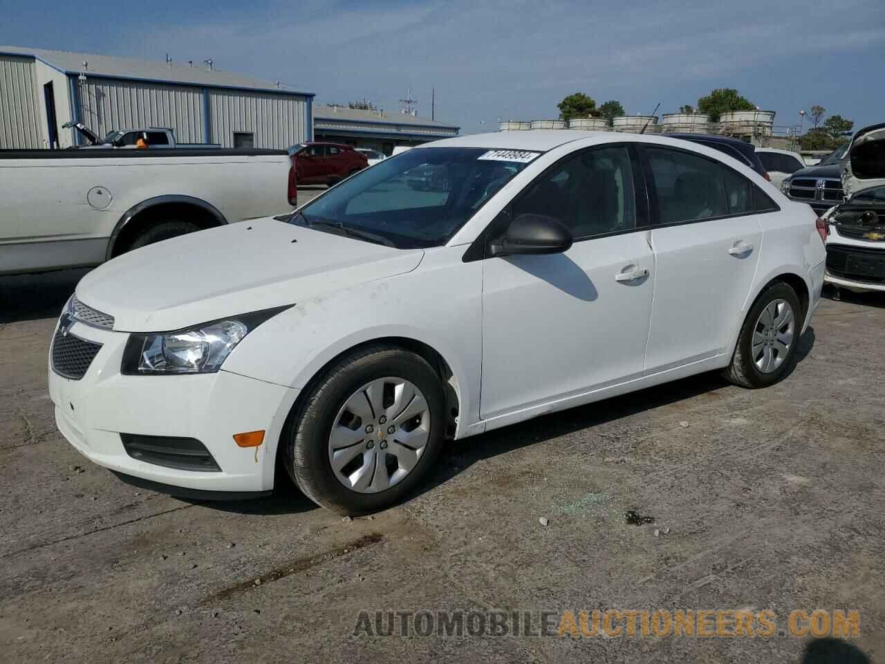 1G1PB5SH5E7418893 CHEVROLET CRUZE 2014