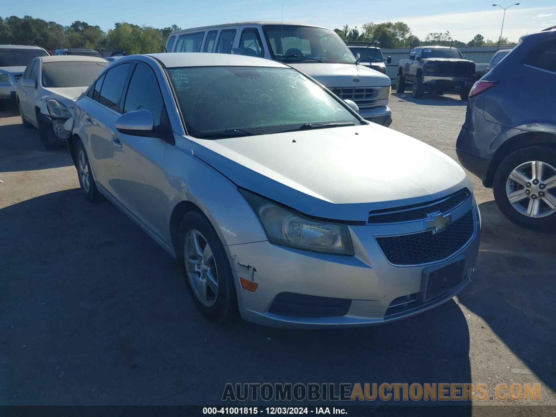 1G1PC5SB0D7113230 CHEVROLET CRUZE 2013