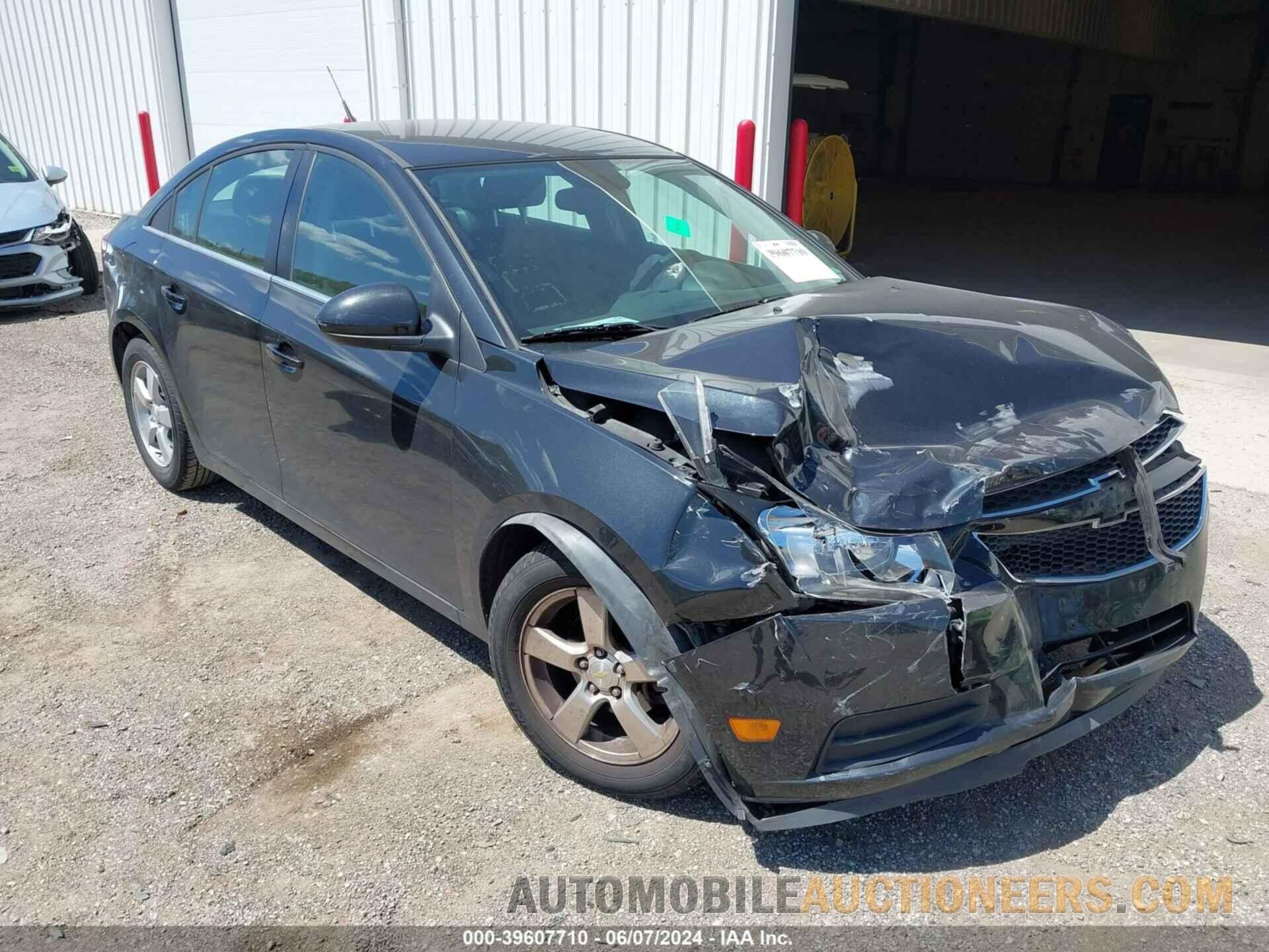 1G1PC5SB0E7162106 CHEVROLET CRUZE 2014