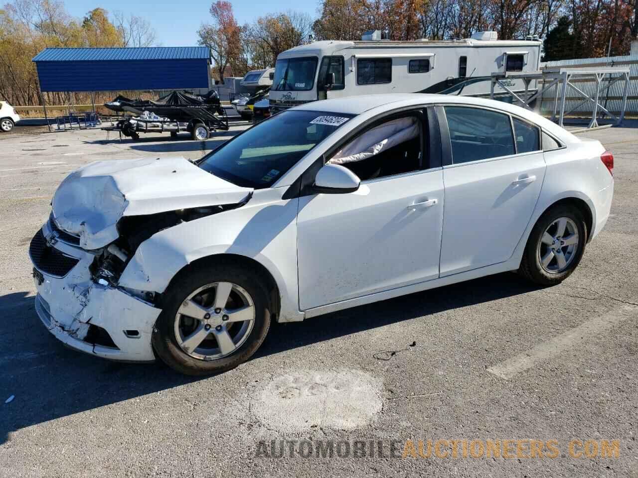 1G1PC5SB0E7323814 CHEVROLET CRUZE 2014