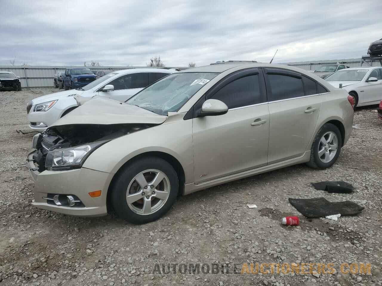 1G1PC5SB1E7220207 CHEVROLET CRUZE 2014