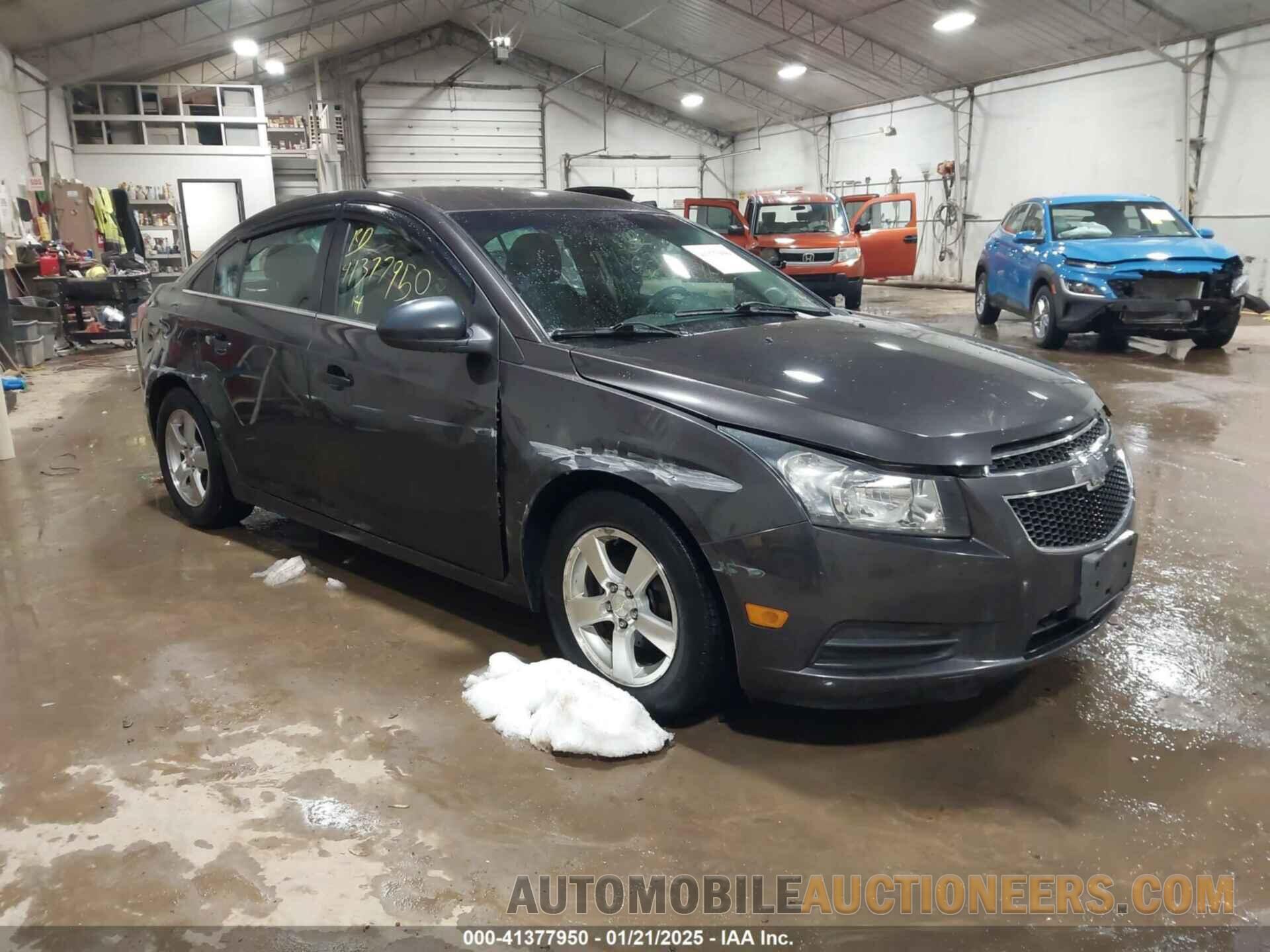 1G1PC5SB1E7338466 CHEVROLET CRUZE 2014