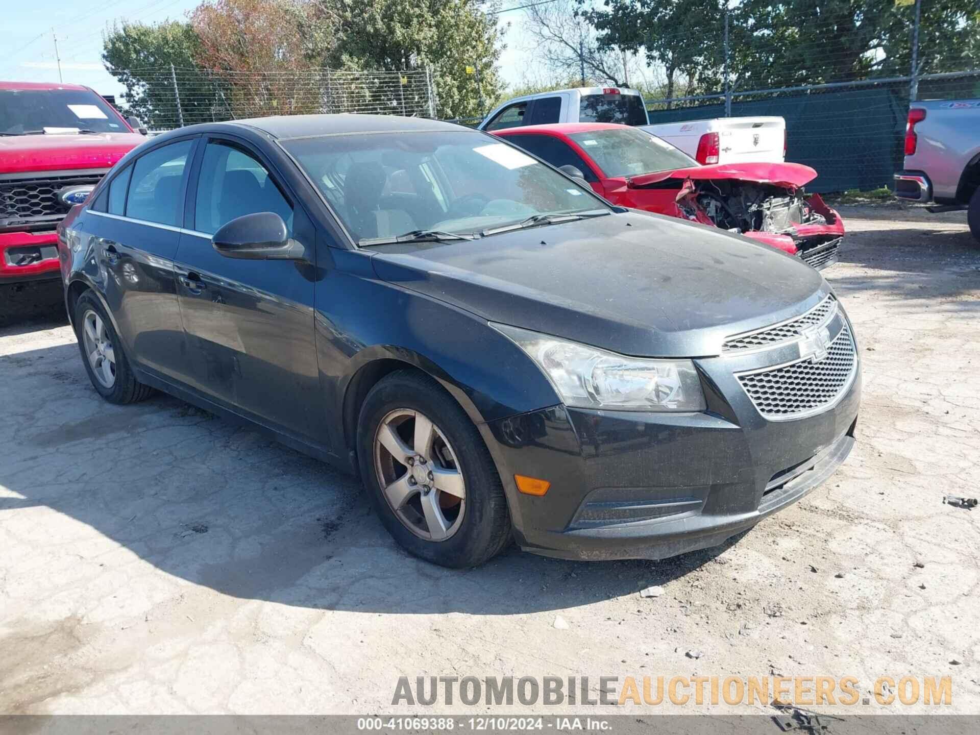 1G1PC5SB1E7341626 CHEVROLET CRUZE 2014