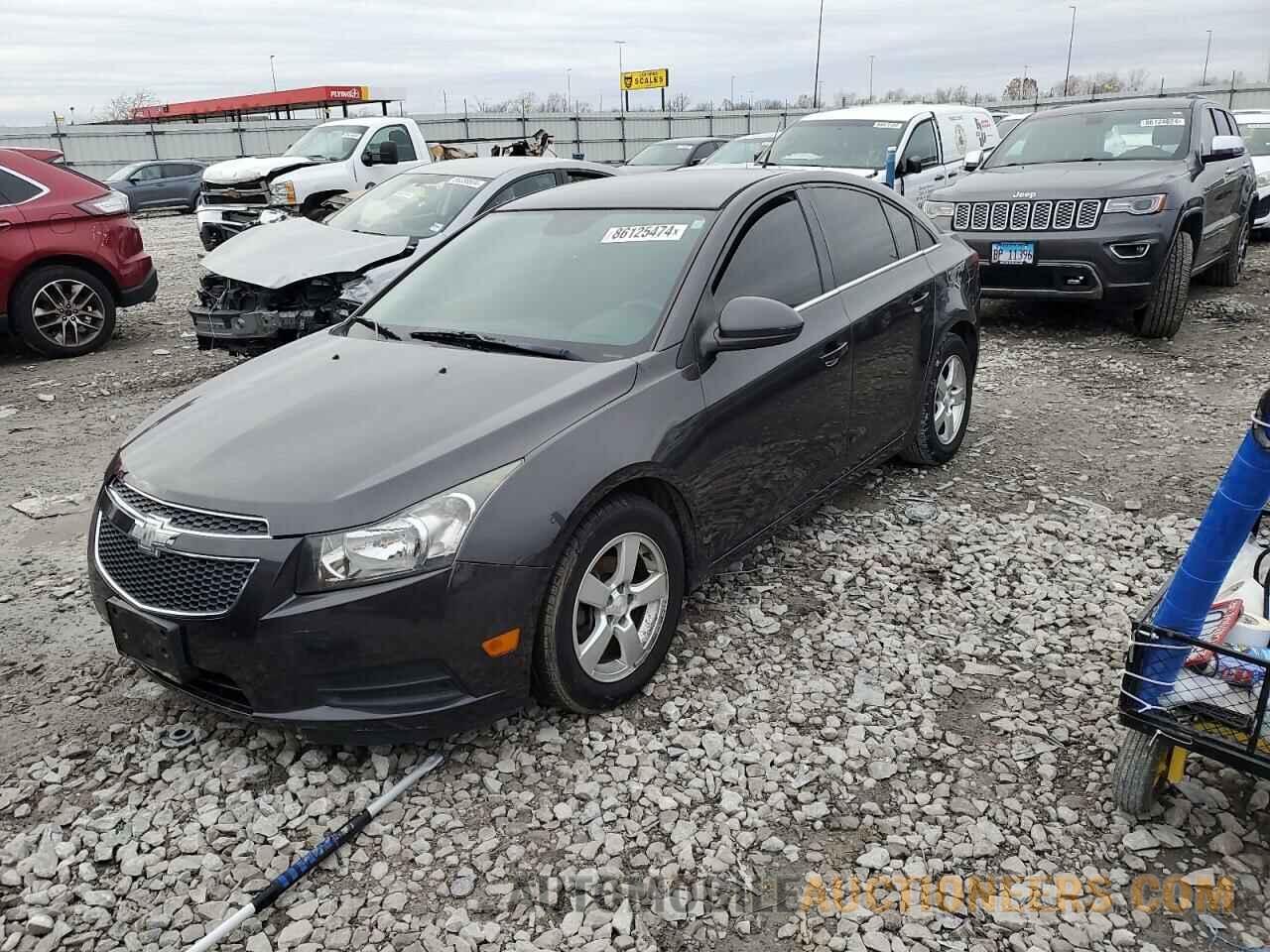 1G1PC5SB1E7467677 CHEVROLET CRUZE 2014