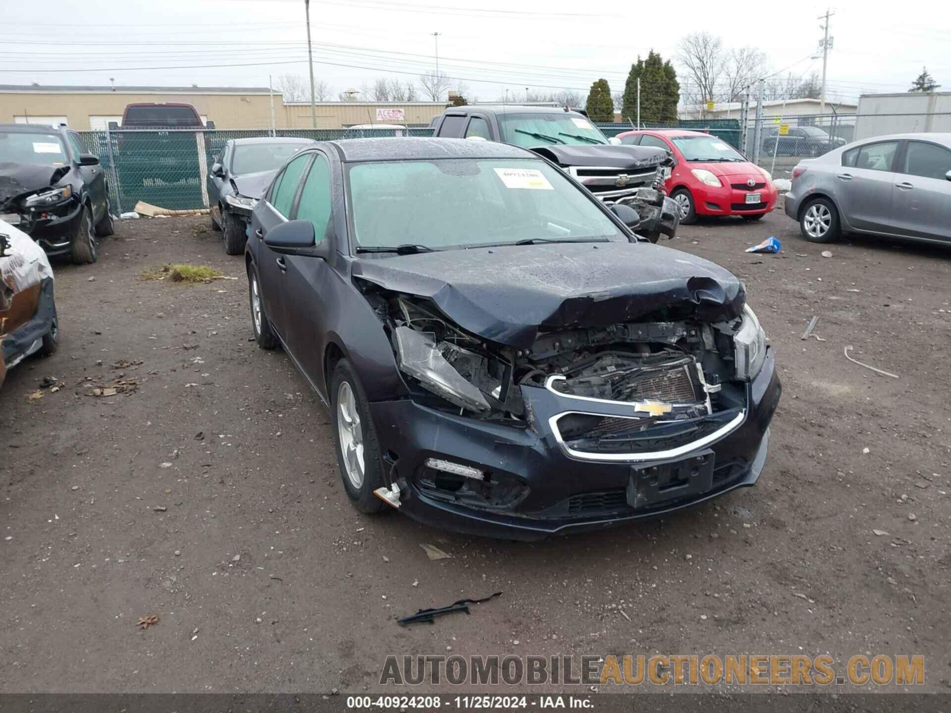 1G1PC5SB1F7181796 CHEVROLET CRUZE 2015