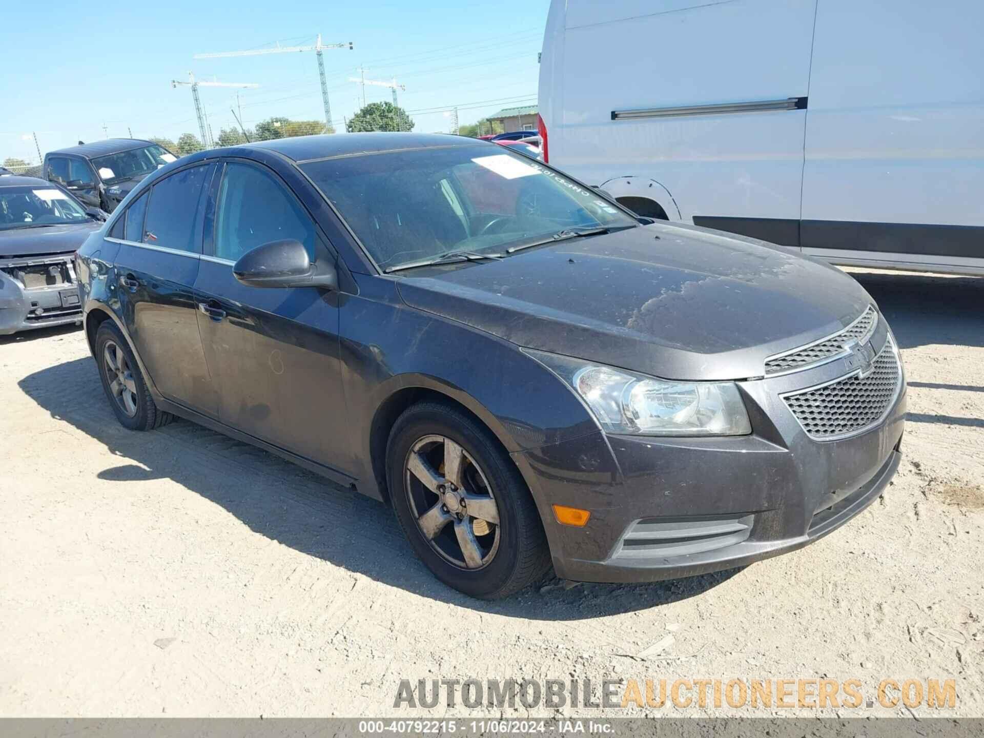 1G1PC5SB2E7215274 CHEVROLET CRUZE 2014