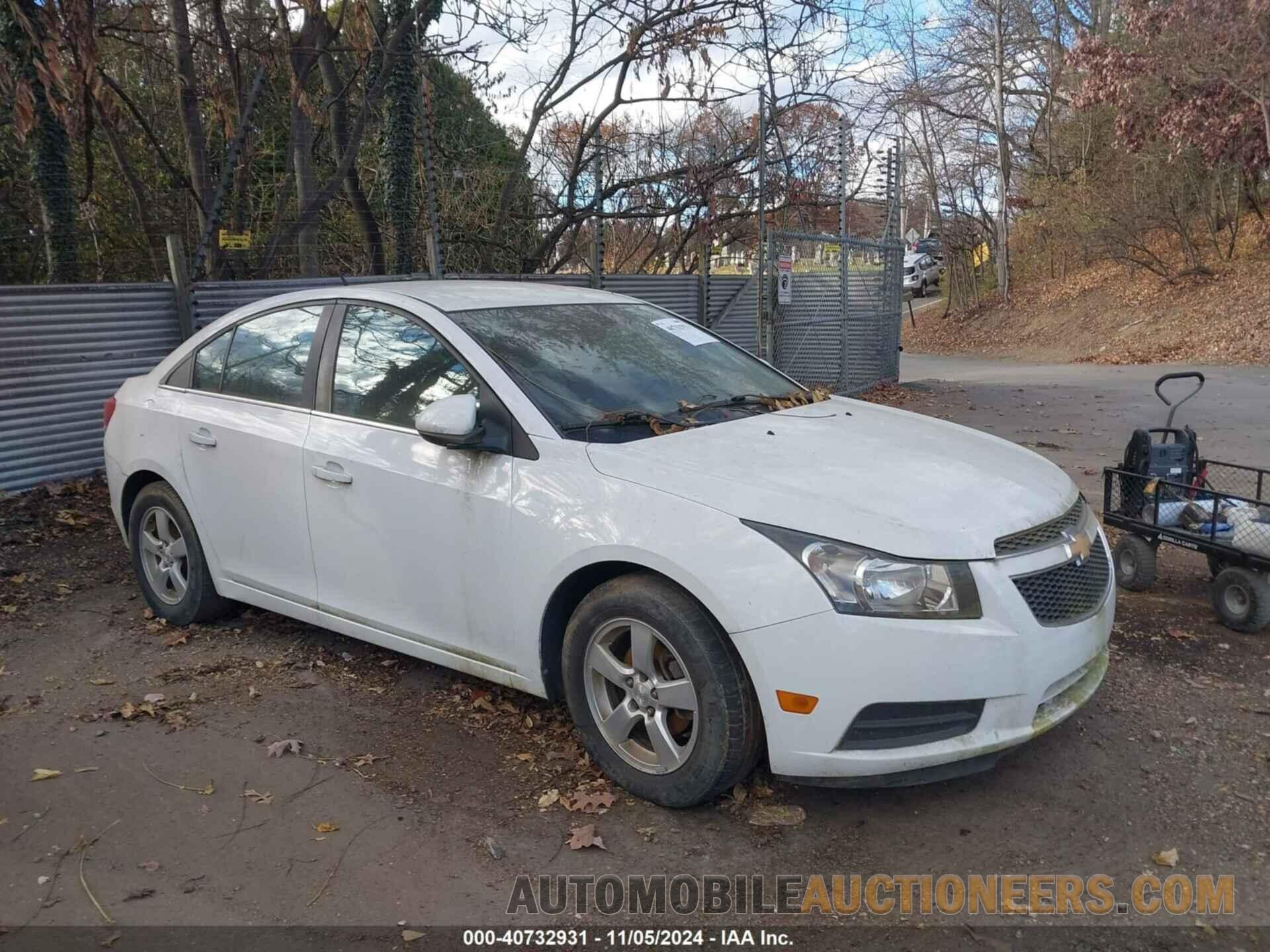 1G1PC5SB2E7467588 CHEVROLET CRUZE 2014