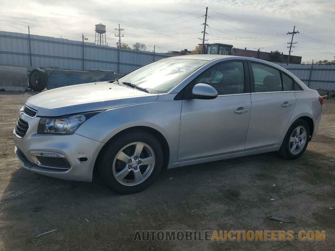 1G1PC5SB2F7208455 CHEVROLET CRUZE 2015