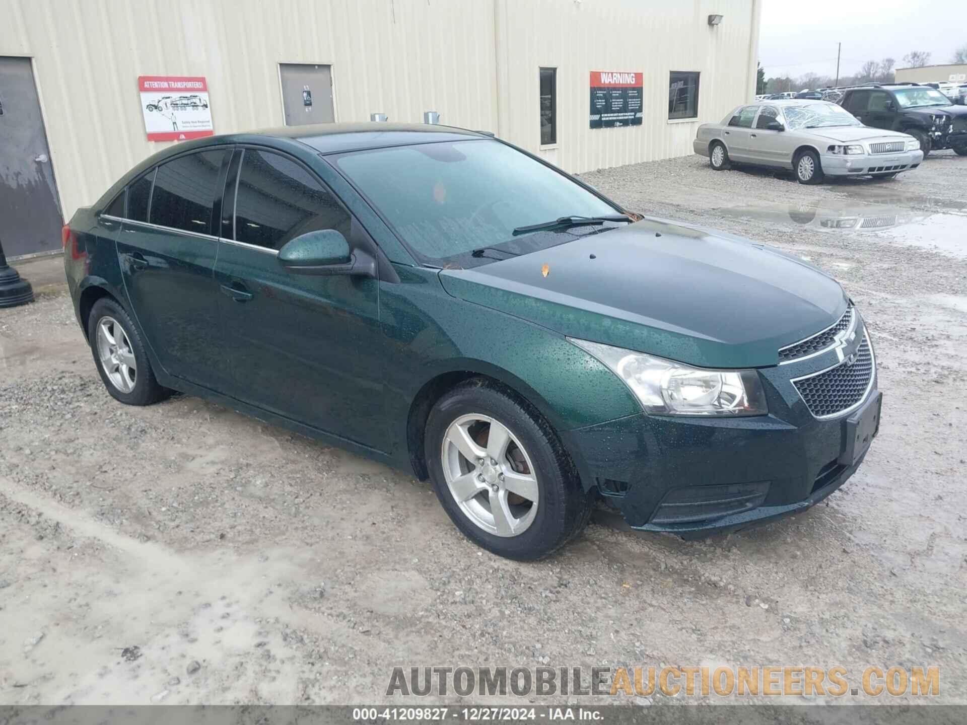 1G1PC5SB3E7281574 CHEVROLET CRUZE 2014