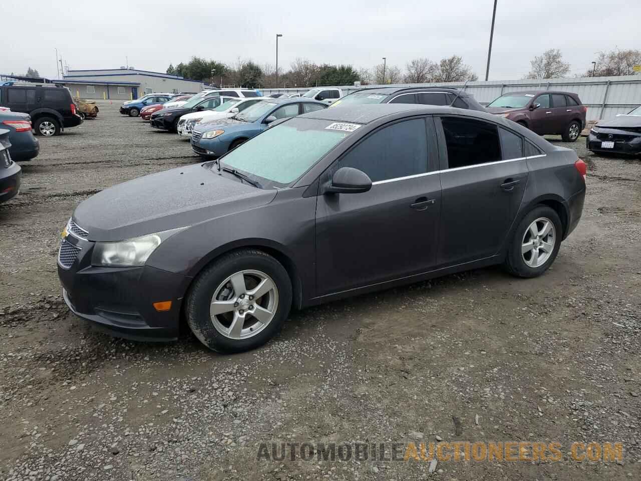 1G1PC5SB3E7289674 CHEVROLET CRUZE 2014