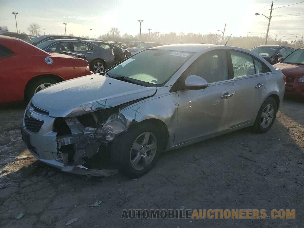 1G1PC5SB3E7358184 CHEVROLET CRUZE 2014