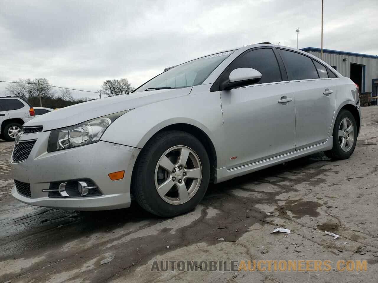 1G1PC5SB3E7370903 CHEVROLET CRUZE 2014