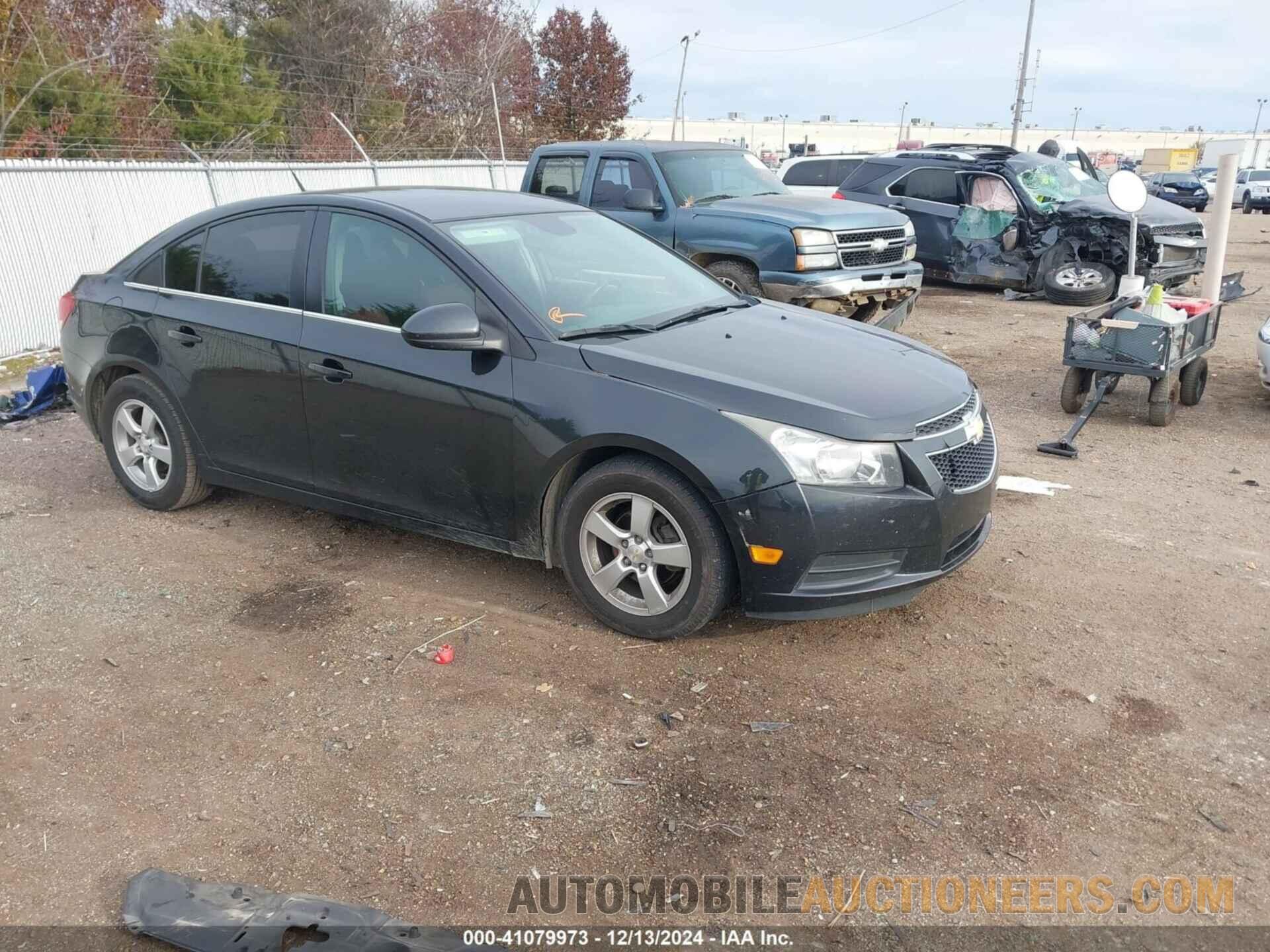 1G1PC5SB3E7479118 CHEVROLET CRUZE 2014