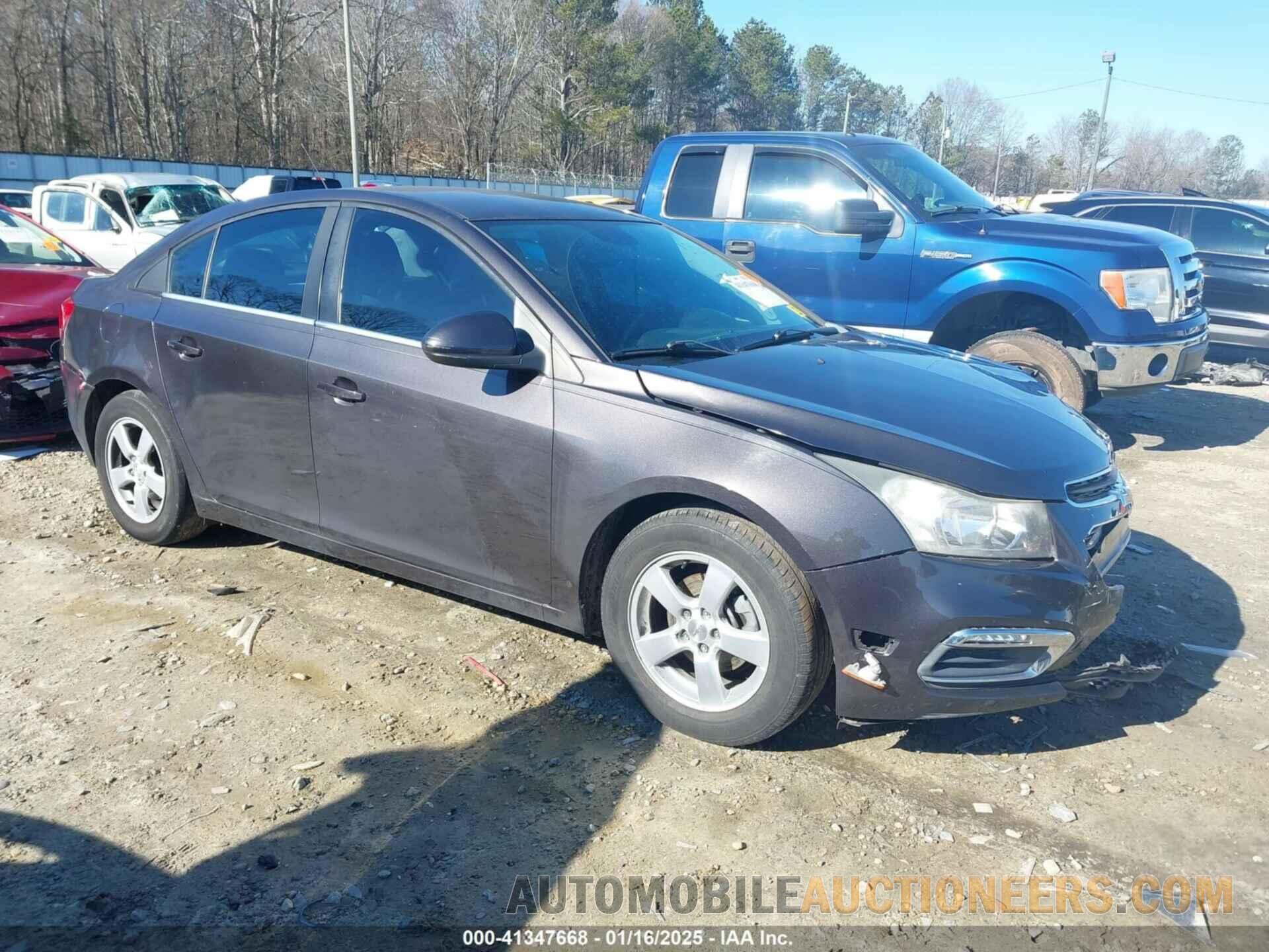 1G1PC5SB3F7113581 CHEVROLET CRUZE 2015