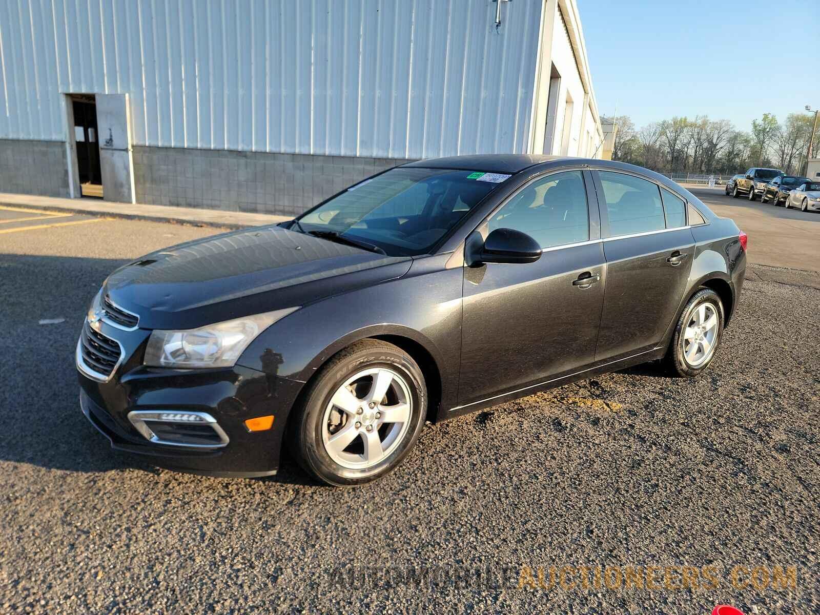 1G1PC5SB3F7158701 Chevrolet Cruze 2015