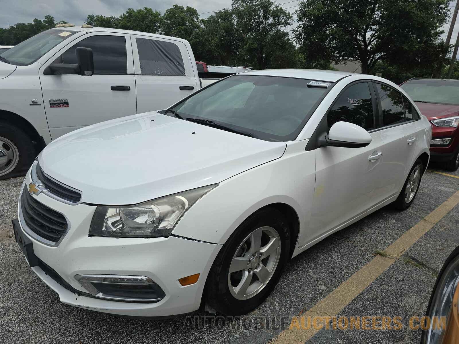 1G1PC5SB3F7214443 Chevrolet Cruze 2015