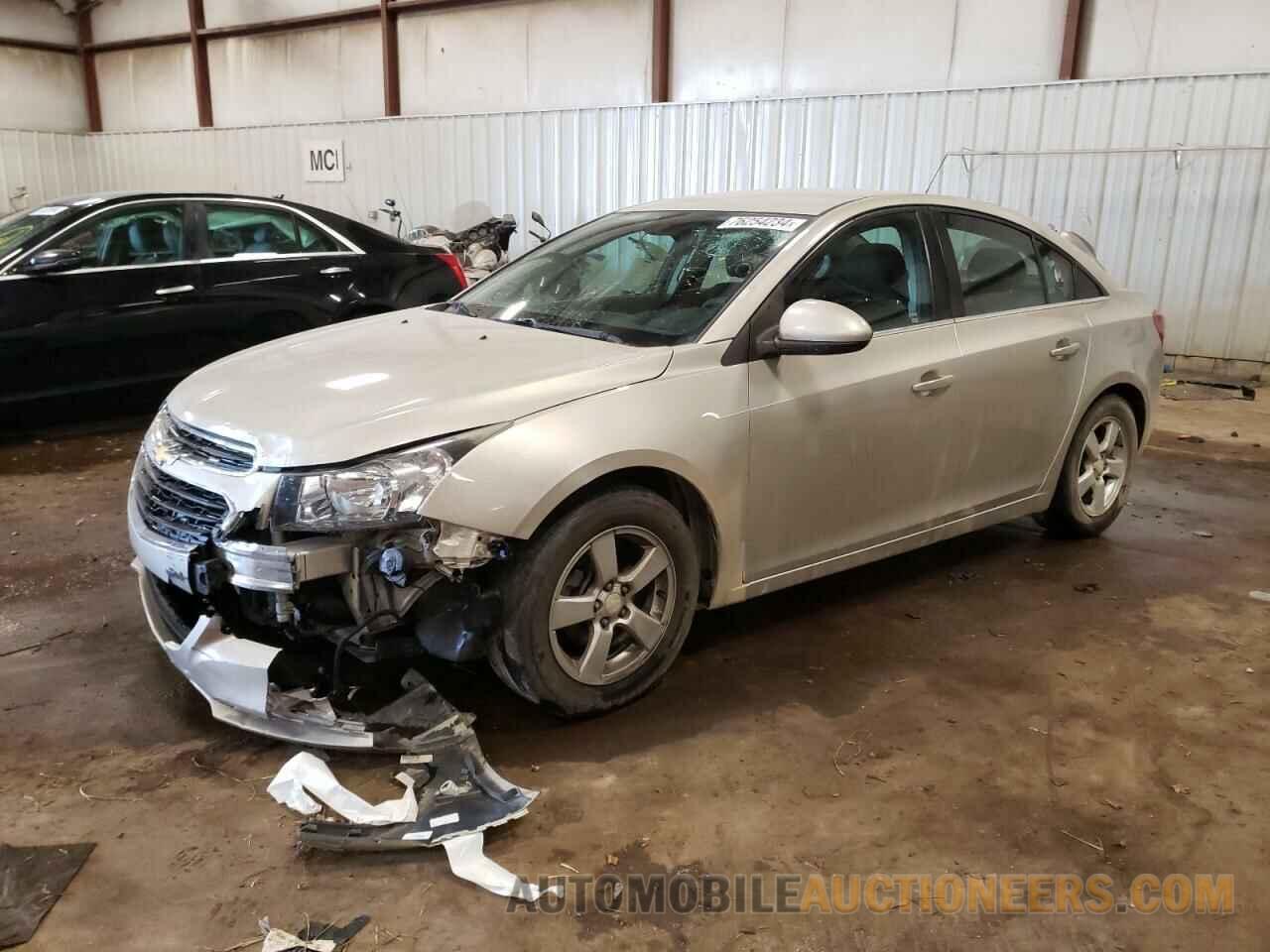 1G1PC5SB3F7232697 CHEVROLET CRUZE 2015